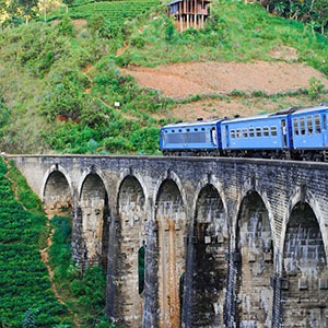 India by train as low as 549,99€
